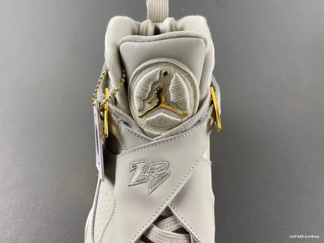 8 Champagne Jordan 832821-030 Retro 0809